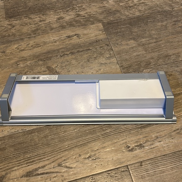 dry erase - Picture 3 of 3